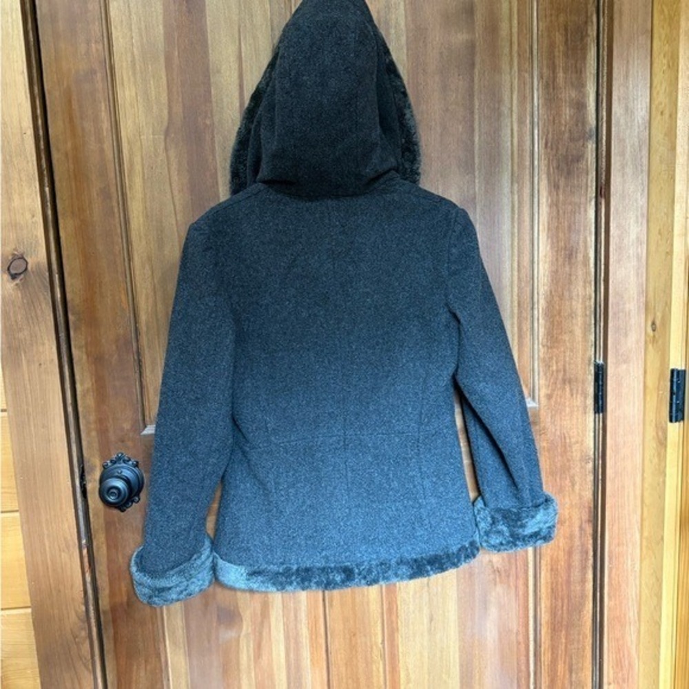 ESPRIT VTG Charcoal Hooded‎ Jacket Coat Outerwear Embroidery and Faux Fur Size M - Picture 6 of 10